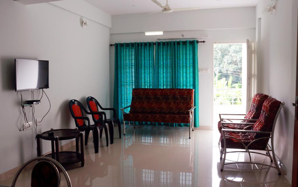 En Jays Residency Apartment Kottayam Ngoại thất bức ảnh