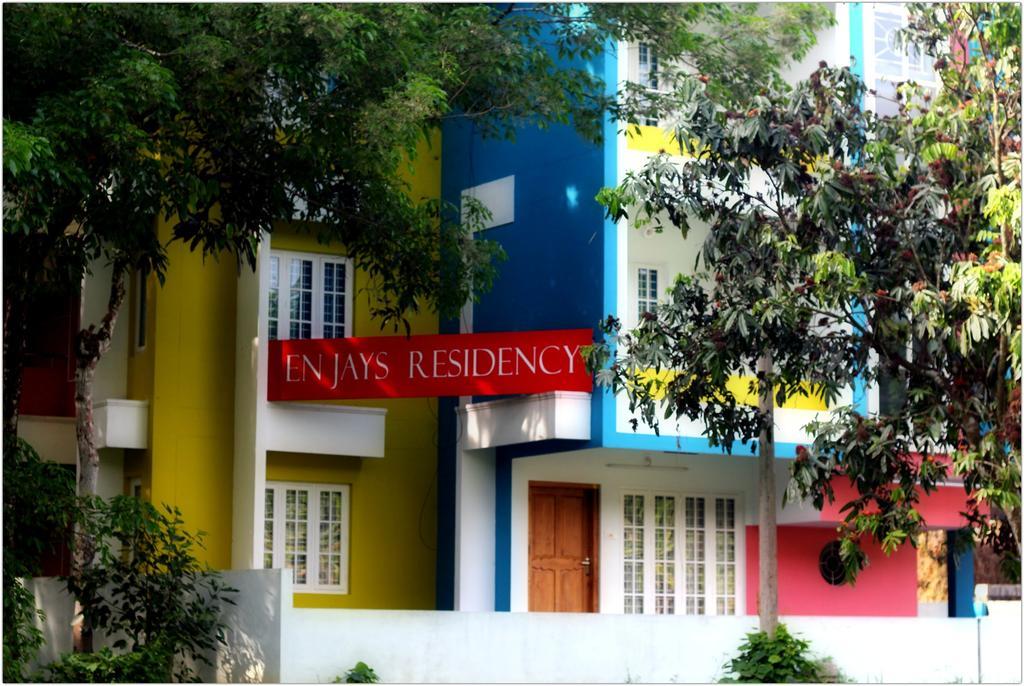 En Jays Residency Apartment Kottayam Ngoại thất bức ảnh