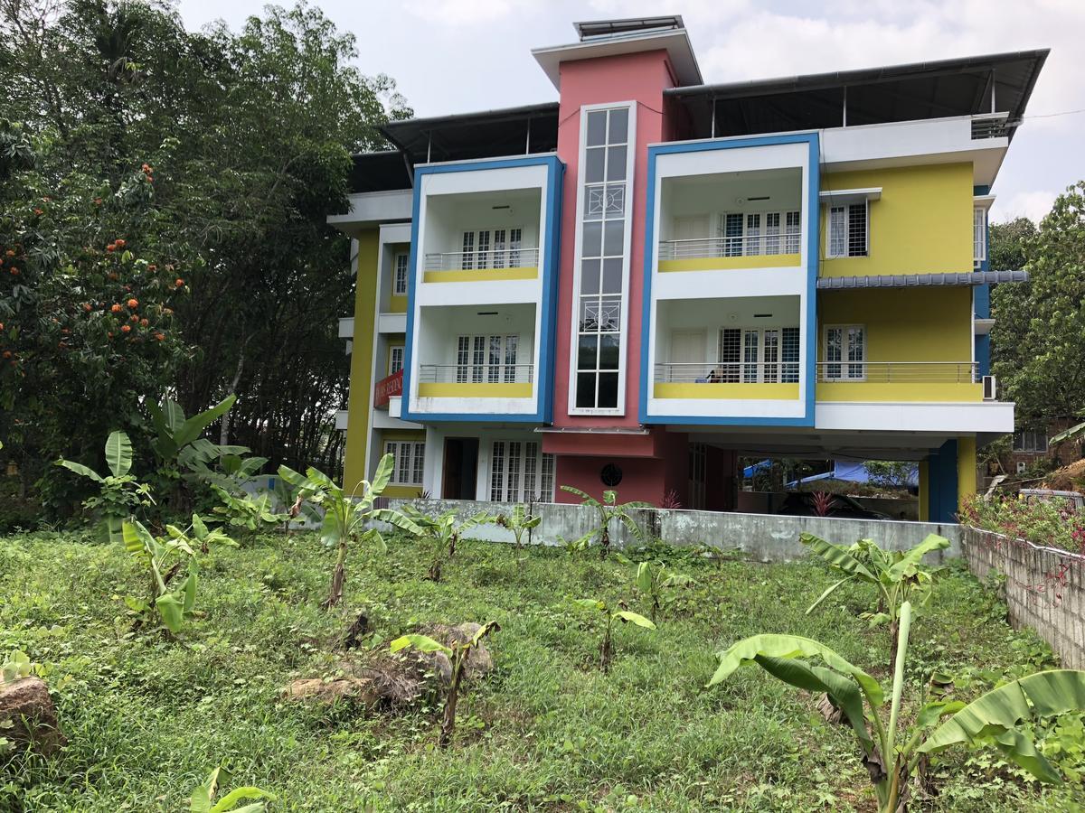En Jays Residency Apartment Kottayam Ngoại thất bức ảnh